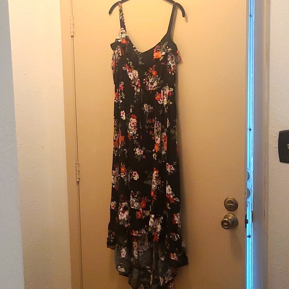 Floral Black High-Low Torrid Dress